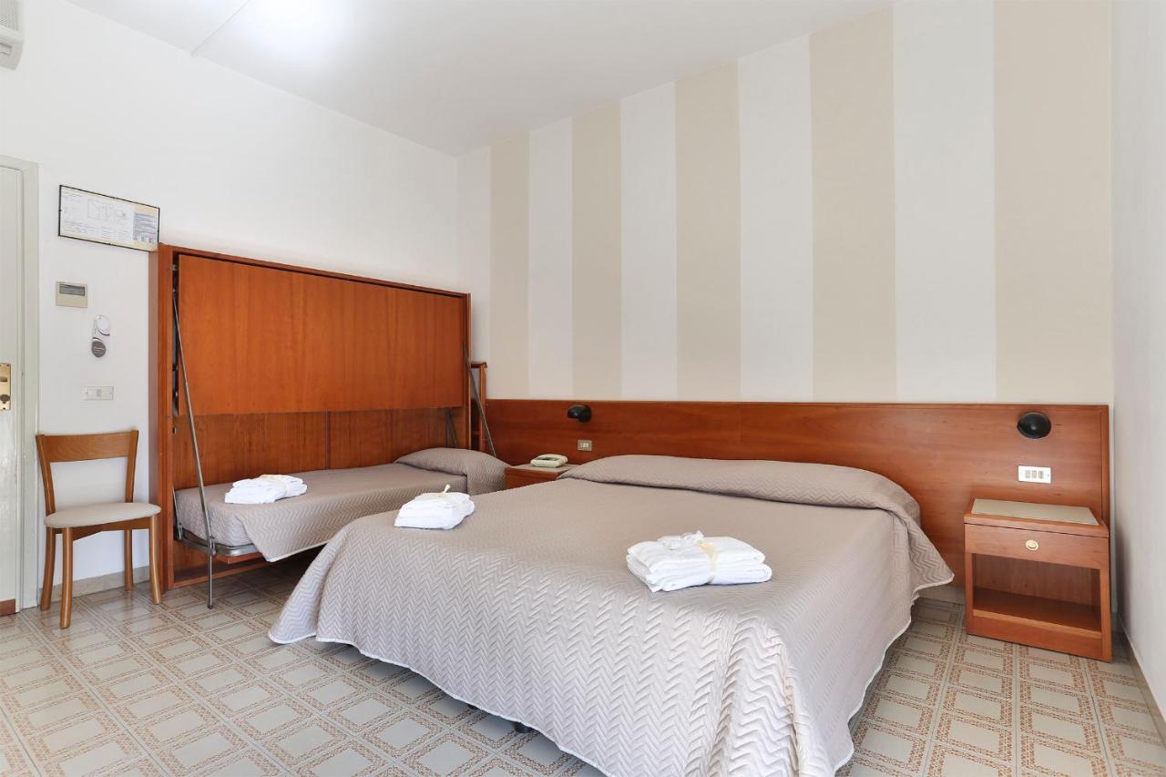 Hotel Brunella Lido di Camaiore Exterior foto